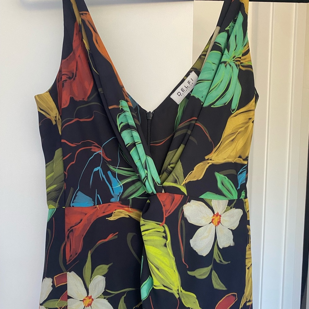 DELFI MIDI FLORAL DRESS